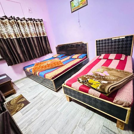 Hotel Hari Ganga - Harkipauri Road Haridwār Dış mekan fotoğraf