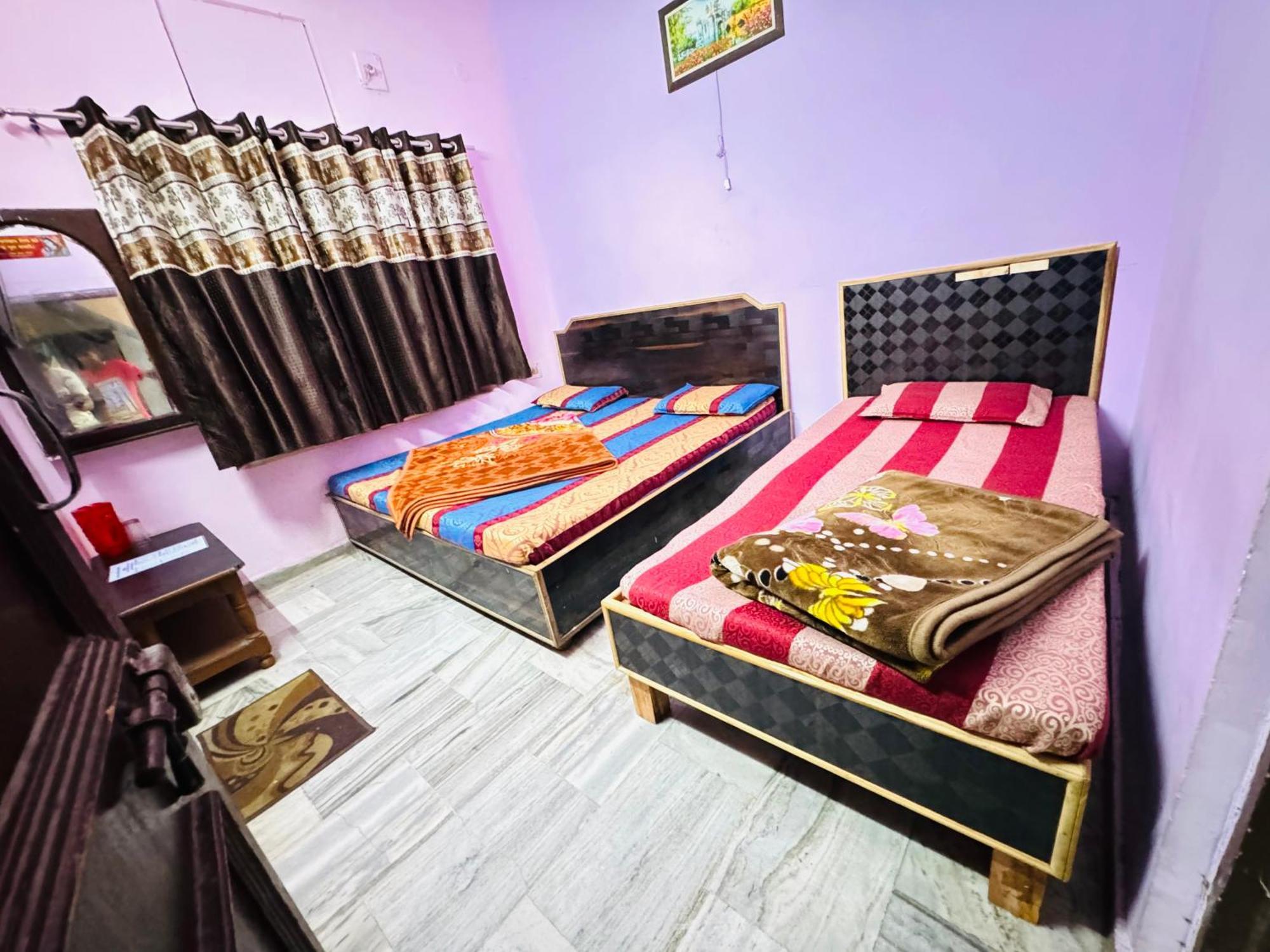 Hotel Hari Ganga - Harkipauri Road Haridwār Dış mekan fotoğraf