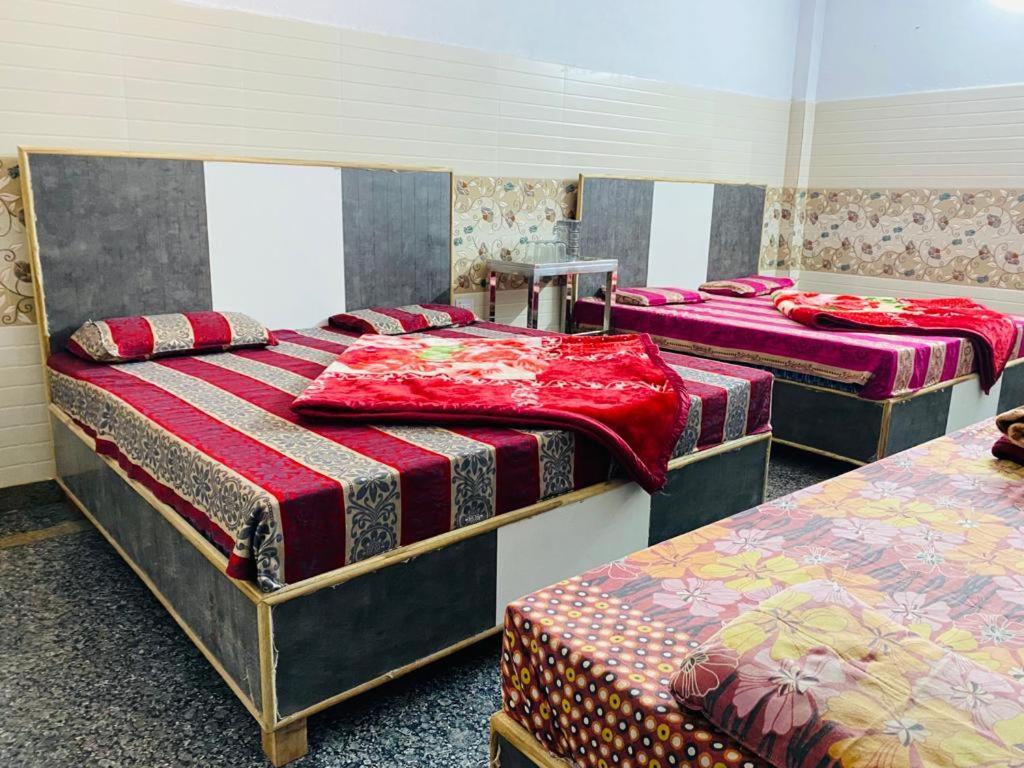 Hotel Hari Ganga - Harkipauri Road Haridwār Dış mekan fotoğraf